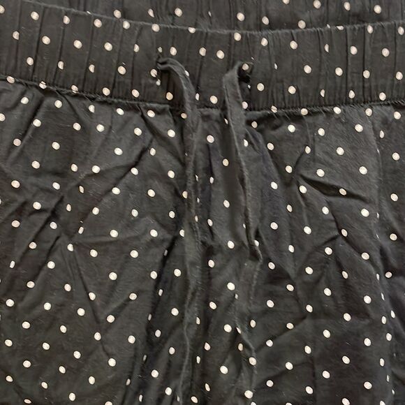 𝅺Victoria Secrets woman’s black and white polka dot pj bottoms - Picture 3 of 9